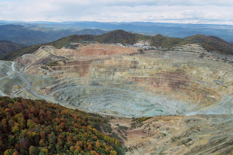 კანადურმა კომპანიამ ბოლნისში ოქროს მომპოვებელი კომპანიის 50%-იანი წილი შეიძინა