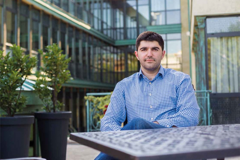 ქებურიების ამბასადორიალი