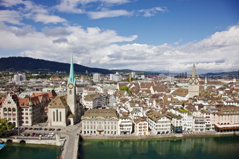 შვეიცარიის ეკონომიკა 1970-იანი წლების შემდეგ ყველაზე მასშტაბური შემცირების რისკის წინაშეა