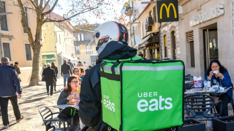 Uber-ი ბრიტანეთში McDonald’s-ის საკვების მიწოდების სერვისზე მონოპოლიას კარგავს