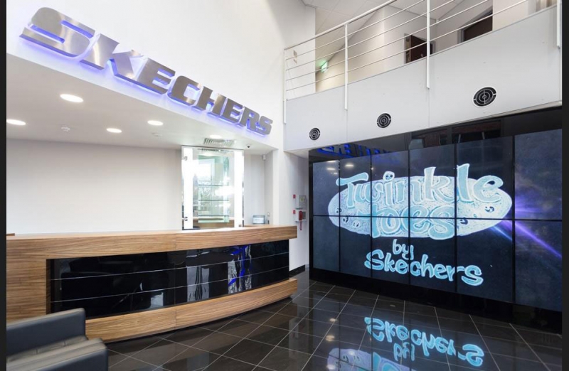 Skechers-ი შემოსავლებით Nike-ს ეწევა