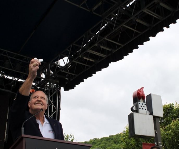 ამერიკის ხელახლა გამოგონება. ნაპერწკლებიანი Zippo