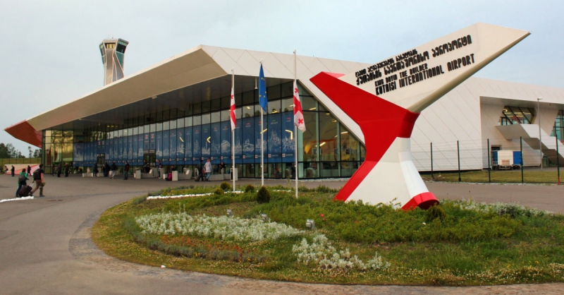 აეროპორტებში მგზავრთნაკადი იზრდება