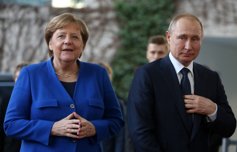 Germany piles the pressure on Russia after Navalny poisoning, with gas pipeline in the balance – CNBC