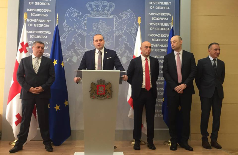 პრემიერმა მინისტრთა კაბინეტის განახლებული შემადგენლობა წარადგინა