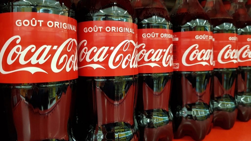 Coca-Cola pauses advertising on all social media platforms globally