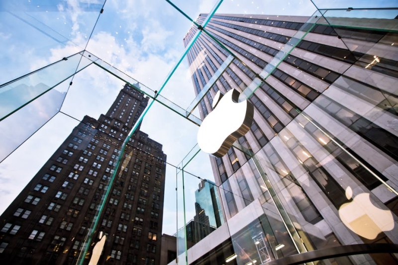 Tech’s big five lost nearly $270 billion in value in Thursday’s market plunge