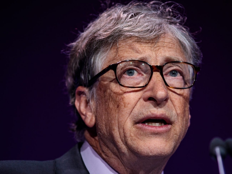 Bill Gates says we need a nationwide shutdown for at least 10 more weeks to fight coronavirus 