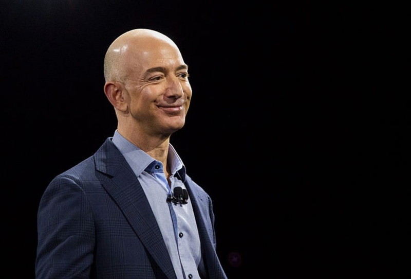 Jeff Bezos is so rich he just set a new record