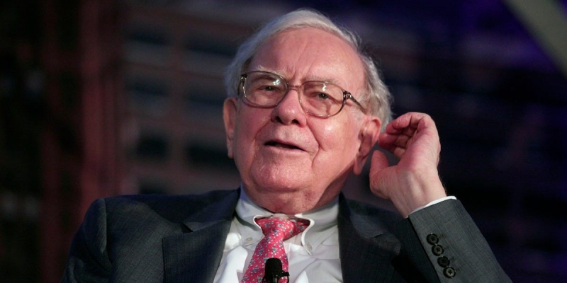 Warren Buffett’s $90 billion Apple stake is now 43% of Berkshire Hathaway’s entire stock portfolio