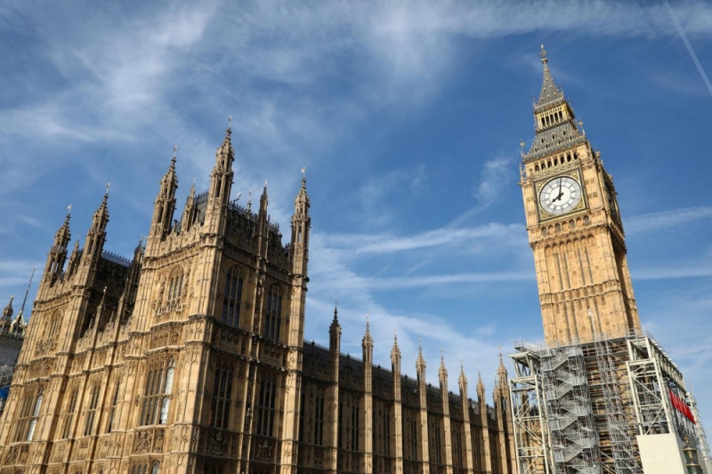 WAS THE COMMUNICATIONS LAW AMENDED BY THE PRESSURE FROM RUSSIA? – QUESTION OF A BRITISH MP