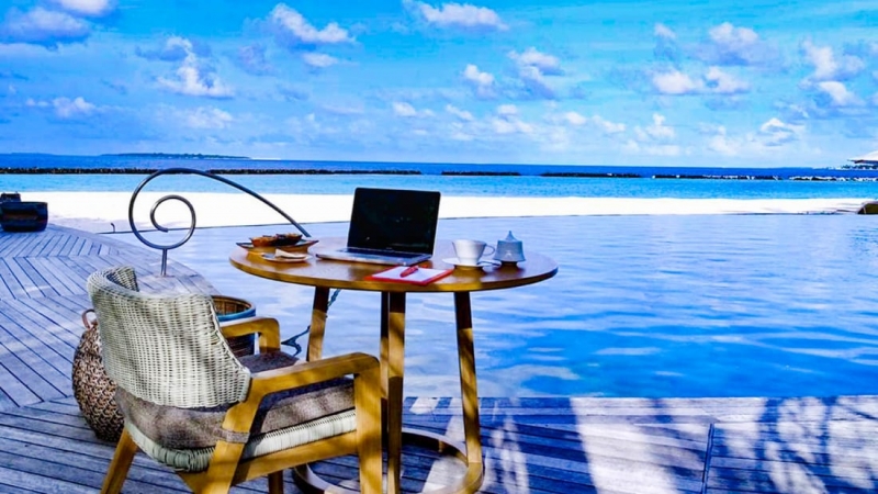Maldives resort launches $23,250 luxury remote working package – CNN