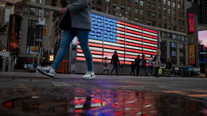 For First Time in 150 Years, World’s Benchmark Bond Is Sub-1%