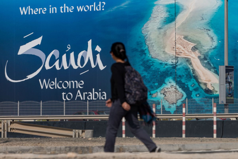 Saudi Tourism Megaproject Near to Closing $3.7 Billion Loan