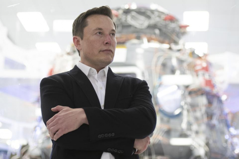 Musk says took four COVID-19 tests; two were positive, two negative