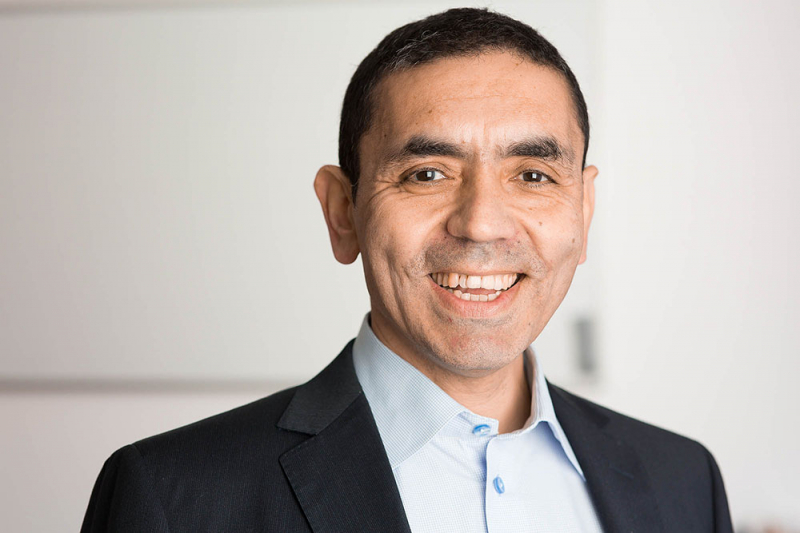 ნორმალურ ცხოვრებას მომდევნო ზამთრისთვის დავუბრუნდებით – COVID-19-ის ვაქცინის შემქმნელი