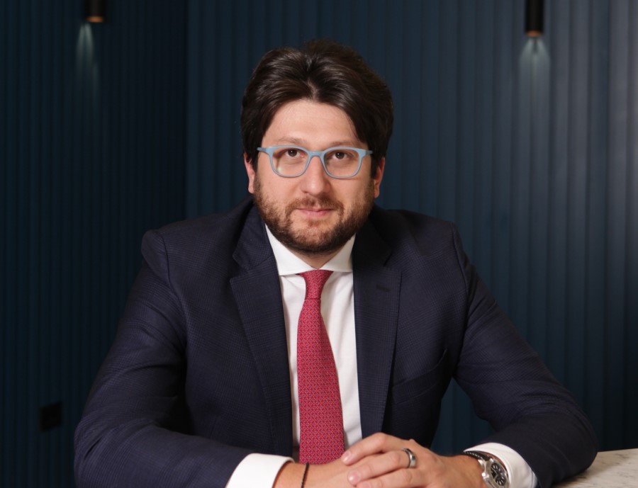 ნიკა ქურდიანი მსოფლიოს წლის საუკეთესო SME ბანკირების სამეულში აირჩიეს