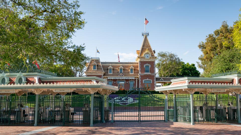 Disneyland Reopening April 30 After Year-Long Closure