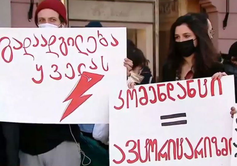 პროტესტი პანდემიისას – ძირითადი ტენდენციები და აქციების ახალი ტალღა