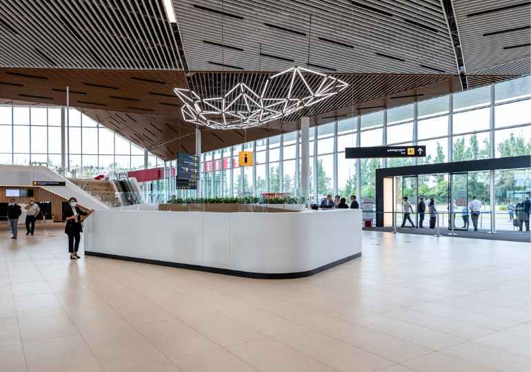 ქუთაისის აეროპორტის ახალი ტერმინალი გაიხსნა – რა დახვდებათ მგზავრებს?