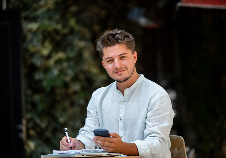 PKey – ქართული NFC სავიზიტო ბარათი | ინტერვიუ ლევან კობერიძესთან