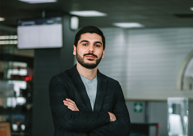 კომერციული ტრანსპორტის გიგანტი თბილისის ქუჩებში – ინტერვიუ ბექა ბერიძესთან