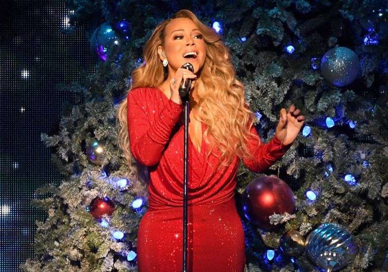 მერაია კერის საავტორო უფლებების დარღვევაში ადანაშაულებენ და $20-მილიონიან კომპენსაციას სთხოვენ