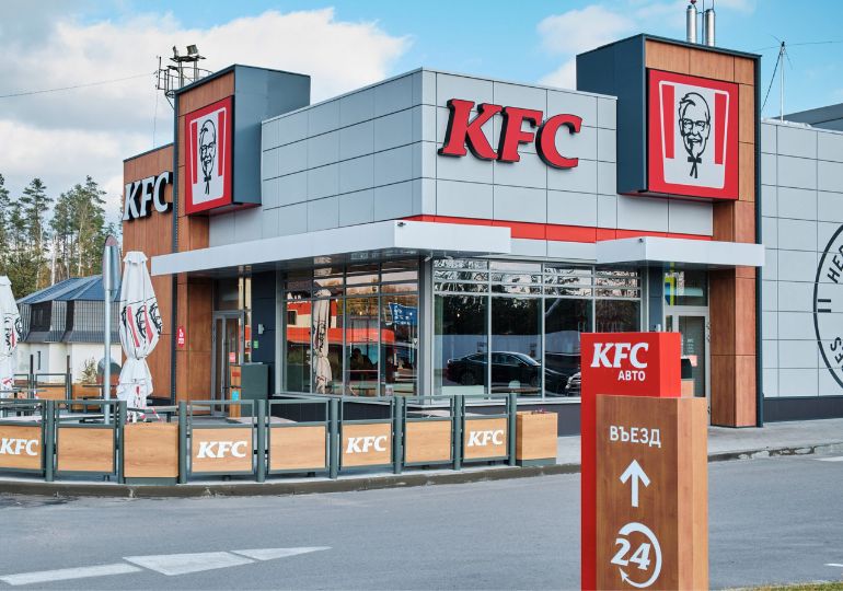 KFC-ის მფლობელი კომპანია რუსეთში ბიზნესს ყიდის და ბაზარს ტოვებს