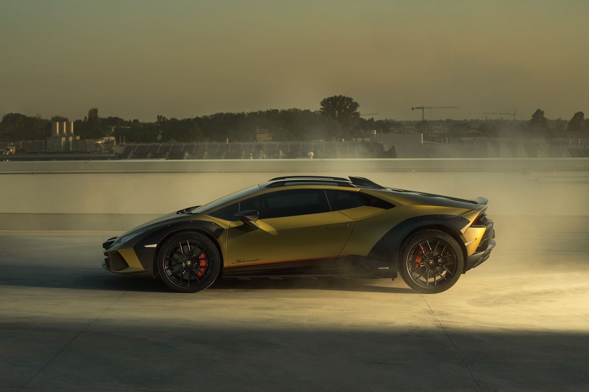 Lamborghini-მ 2023 წლის Off-Road Huracan Sterrato წარადგინა