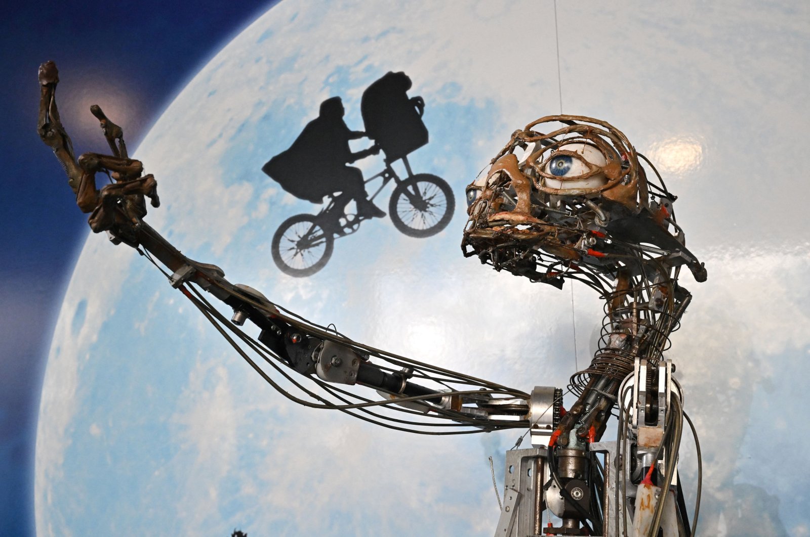 სპილბერგის უცხოპლანეტელი „E.T.”-ი აუქციონზე $2.6 მილიონად გაიყიდა