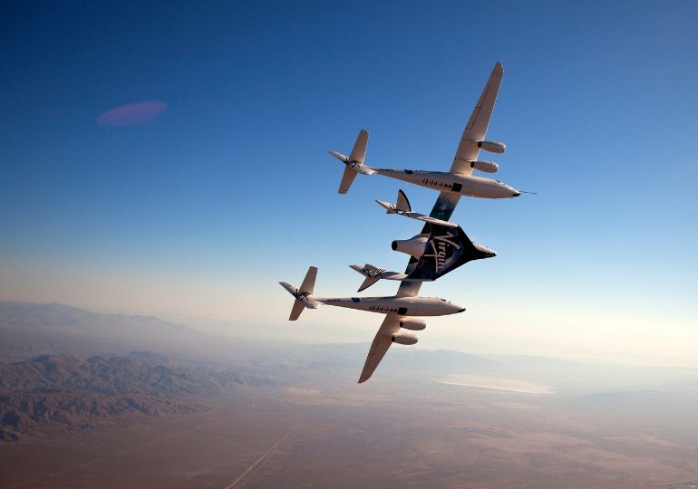 Virgin Galactic-ი პირველ კომერციულ ტურისტულ კოსმოსურ ფრენას ივნისში გეგმავს