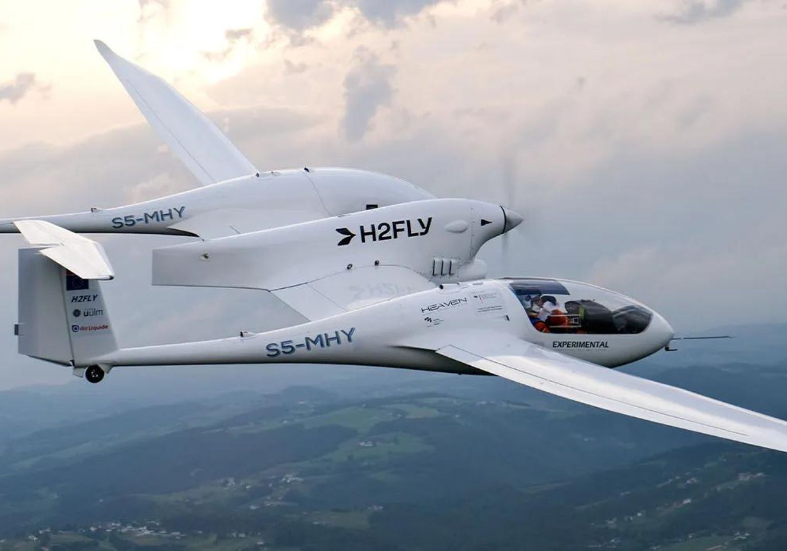 თხევად წყალბადზე მომუშავე თვითმფრინავმა პირველი პილოტირებული ფრენა შეასრულა