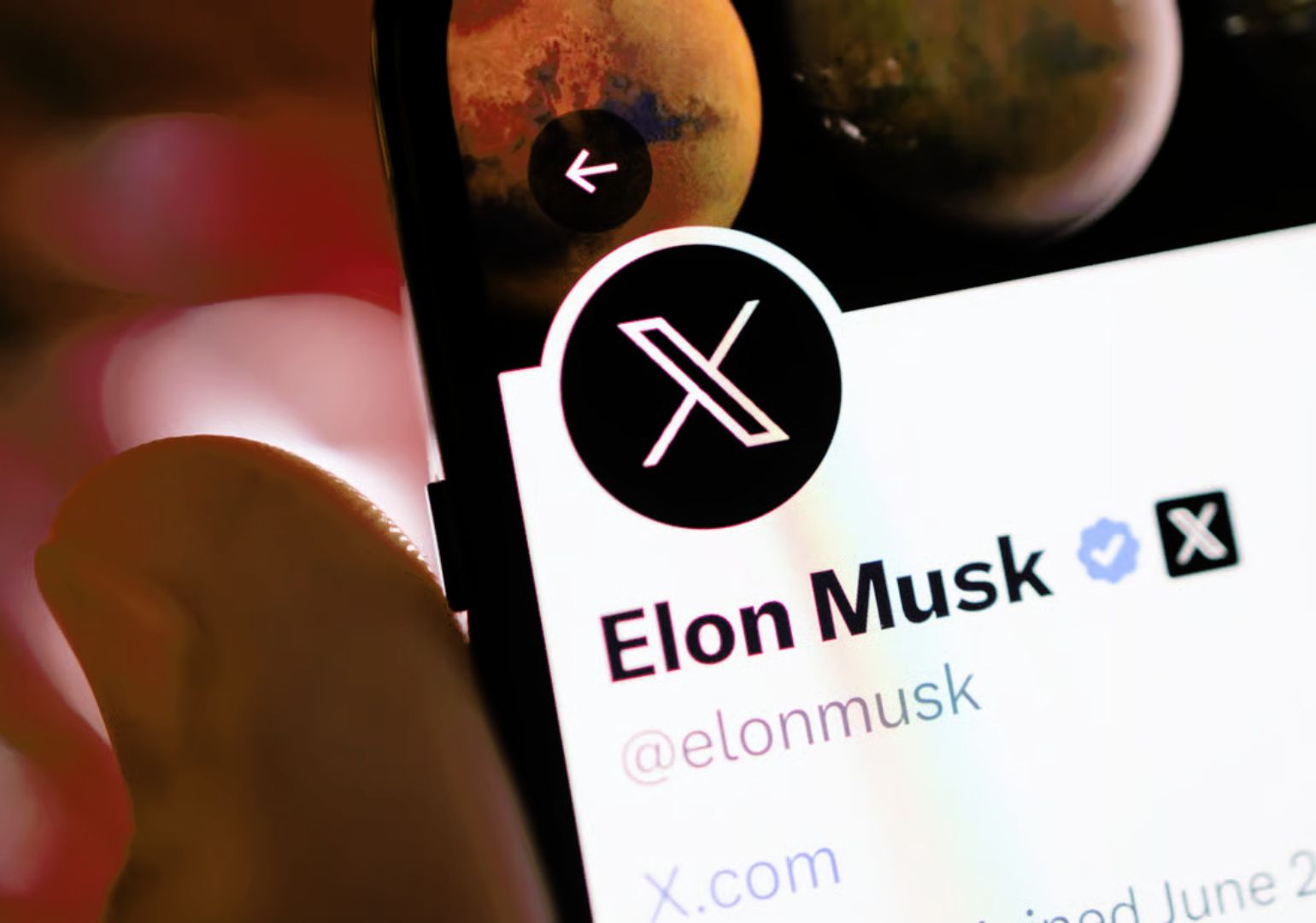 X-ის 2023 წლის სარეკლამო შემოსავალი $2.5 მილიარდით შემცირდება – Bloomberg