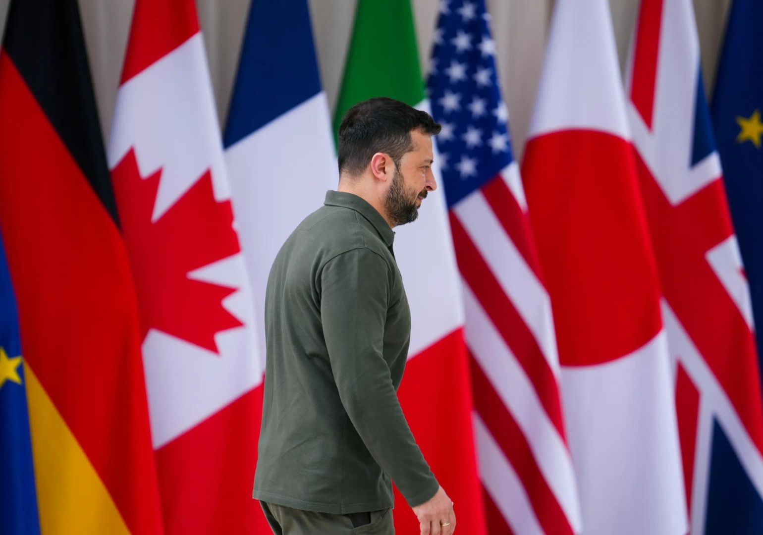 გაყინული რუსული აქტივების გამოყენებით G7 უკრაინას $50 მილიარდს გადასცემს