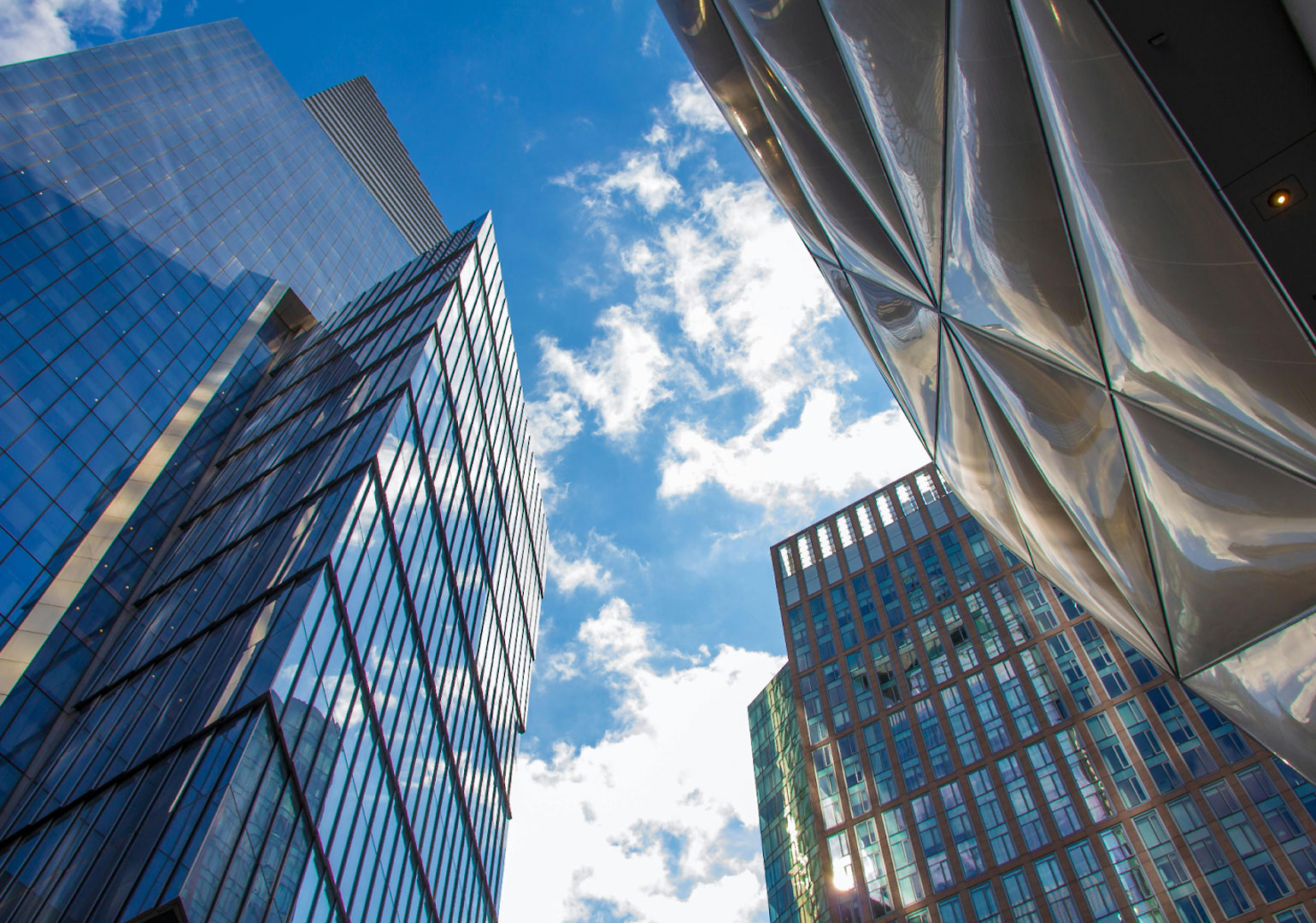 Strategic Decisions Drive RockyBull’s Expansion in the Real Estate and M&A Sectors Across Asia, the USA, and Europe