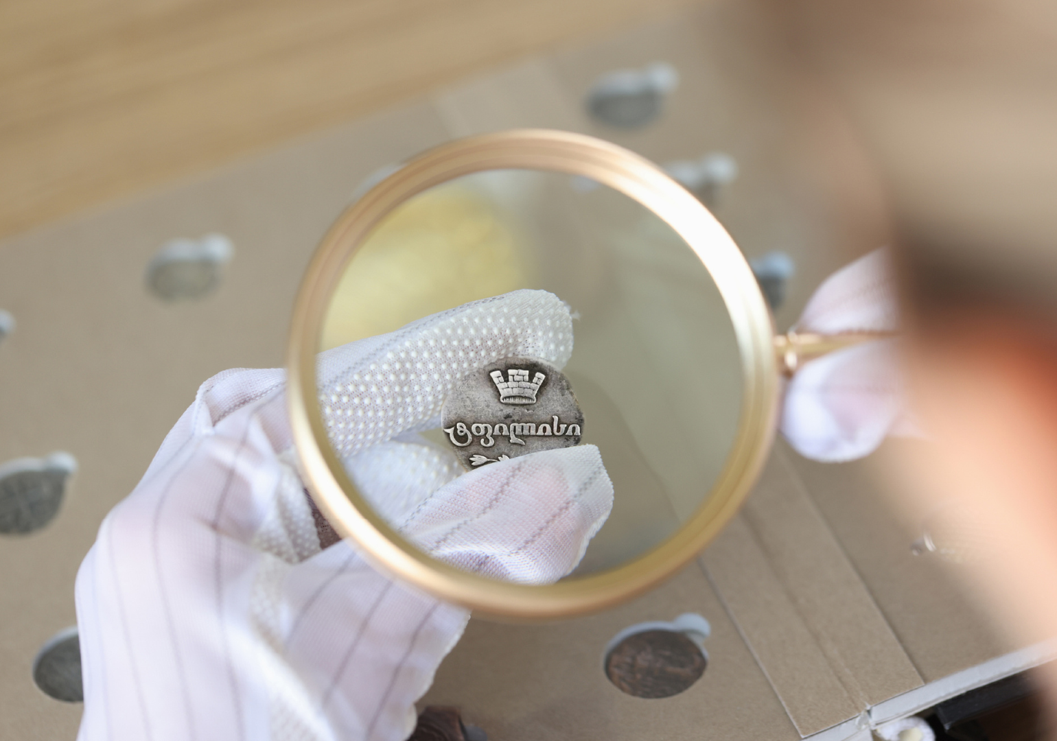 „ლარი/ევრო/დოლარი – ბიზნეს სტრატეგია“ – თიბისი კაპიტალმა პუბლიკაცია გამოაქვეყნა