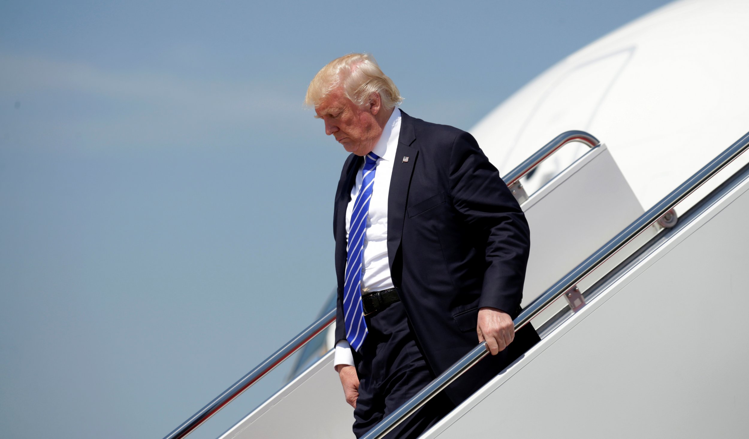 ტრამპის ვიზიტი UAE-ში: ამერიკული AI-ჩიპები და გლობალური ტექნოლოგიური რუკის გარდაქმნა