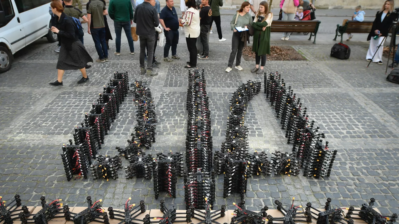 ოპერაცია „ობობას ქსელი“ | როგორ გაანადგურა უკრაინამ რუსული ბომბდამშენების მესამედზე მეტი?