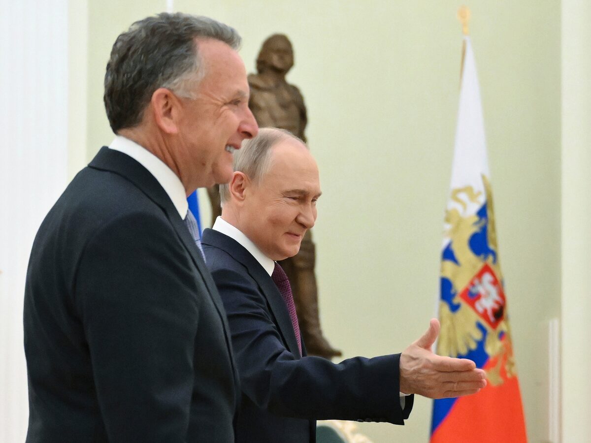 ტრამპის გაფრთხილების ვადის ამოწურვამდე რამდენიმე დღით ადრე, უიტკოფი მოსკოვს ეწვია