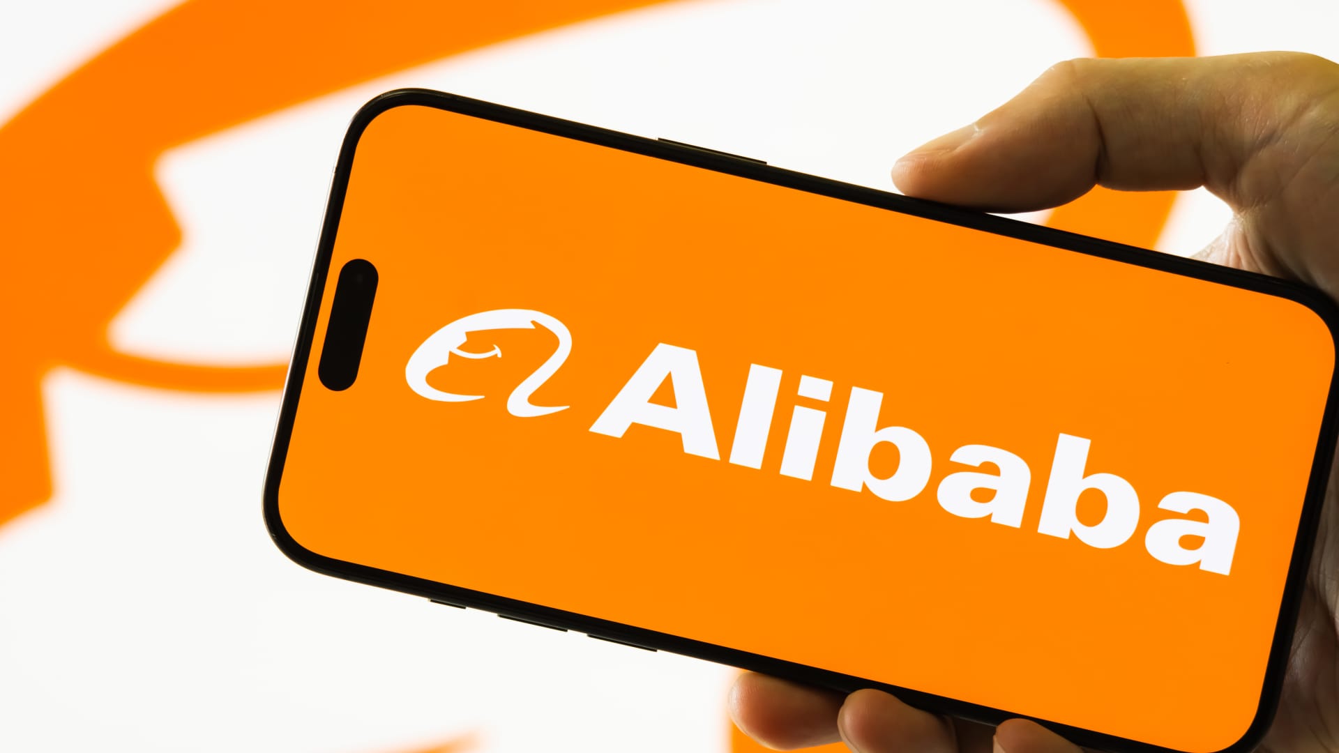 ჩინური Alibaba ახალ AI-ჩიპზე მუშაობს – რა ვიცით?