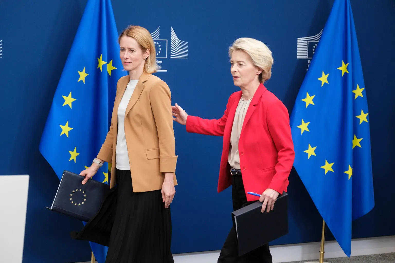 EU წევრ ქვეყნებს რუსული თხევადი ბუნებრივი აირის იმპორტის აკრძალვას სთავაზობს