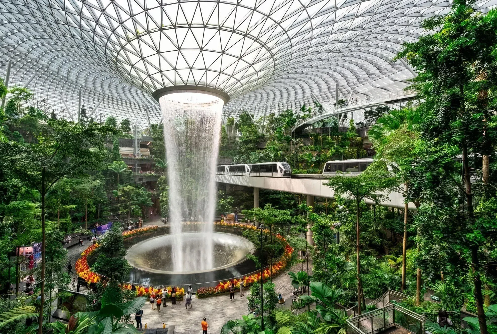 Forbes: მსოფლიოს საუკეთესო აეროპორტები და ავიაკომპანიები